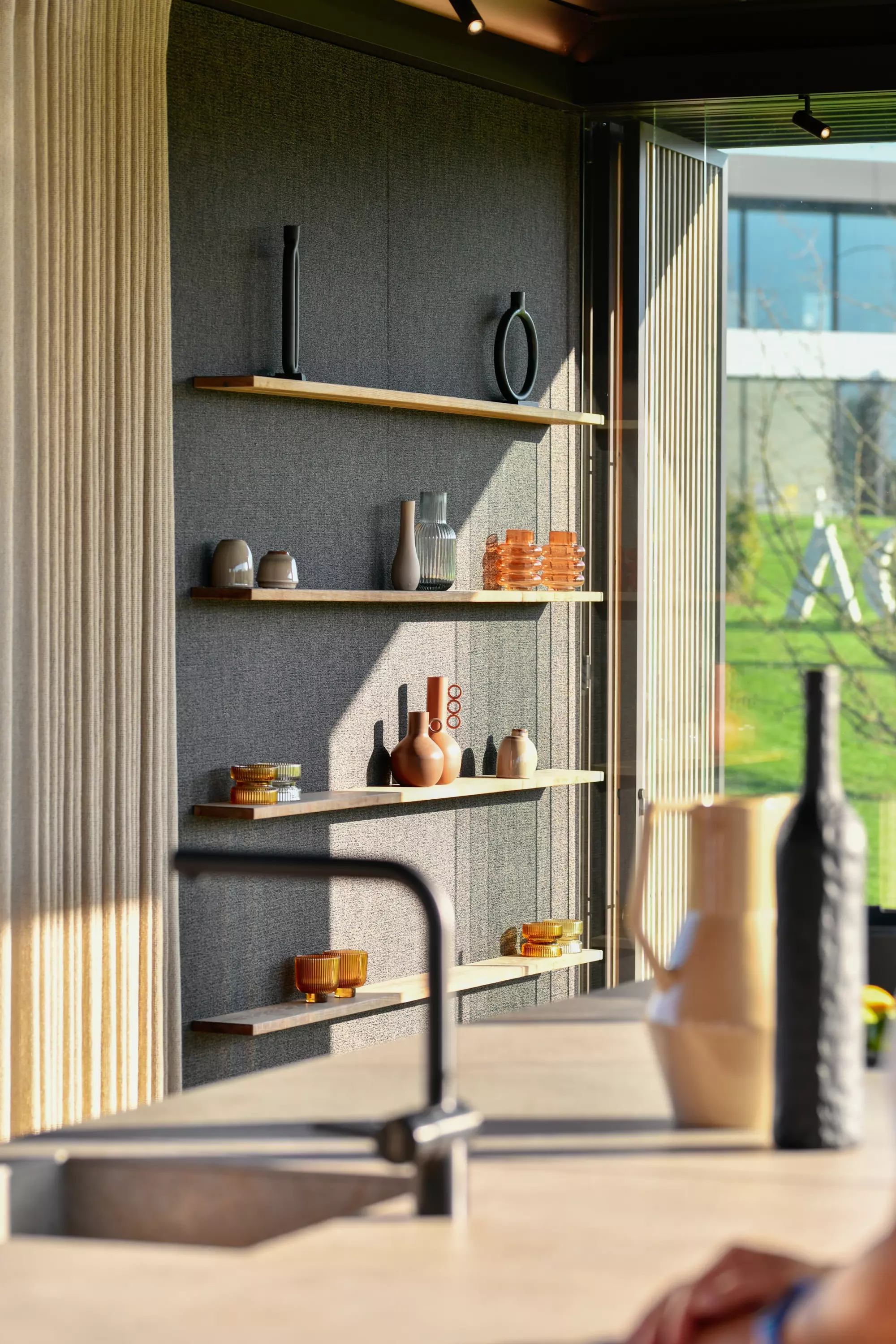 https://www.noa-outdoor.com/assets/images/sidearticle/NOA_inNOAvations-0266.jpg